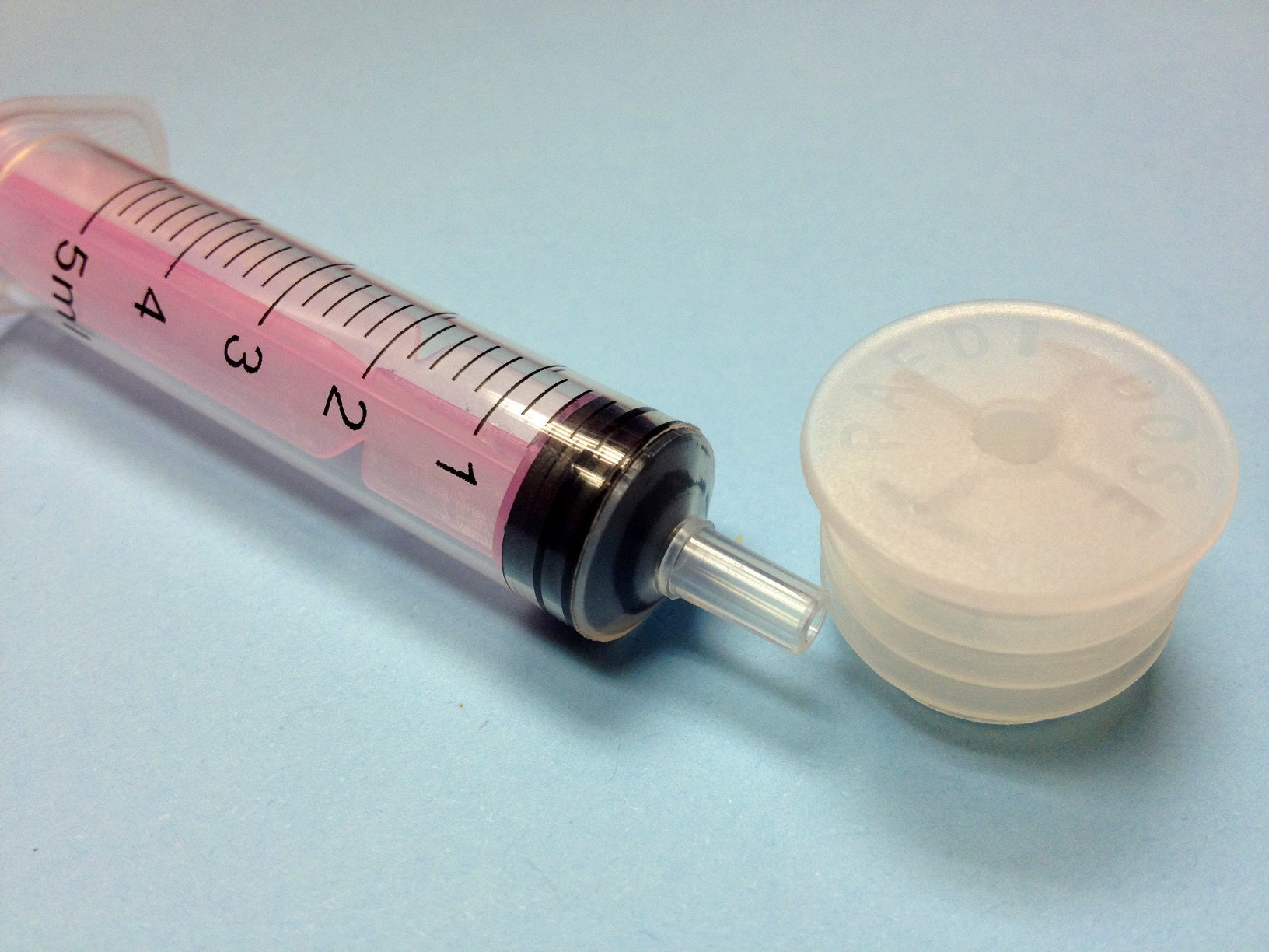 Press-in Syringe Bottle Adapter + 5ml Syringe (50's) – Pacepack South ...